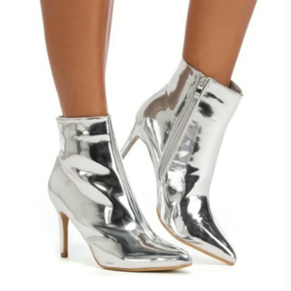 Express metallic booties